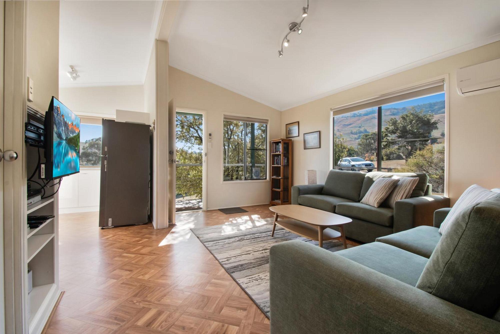 Elm Cottage Tumut Luaran gambar