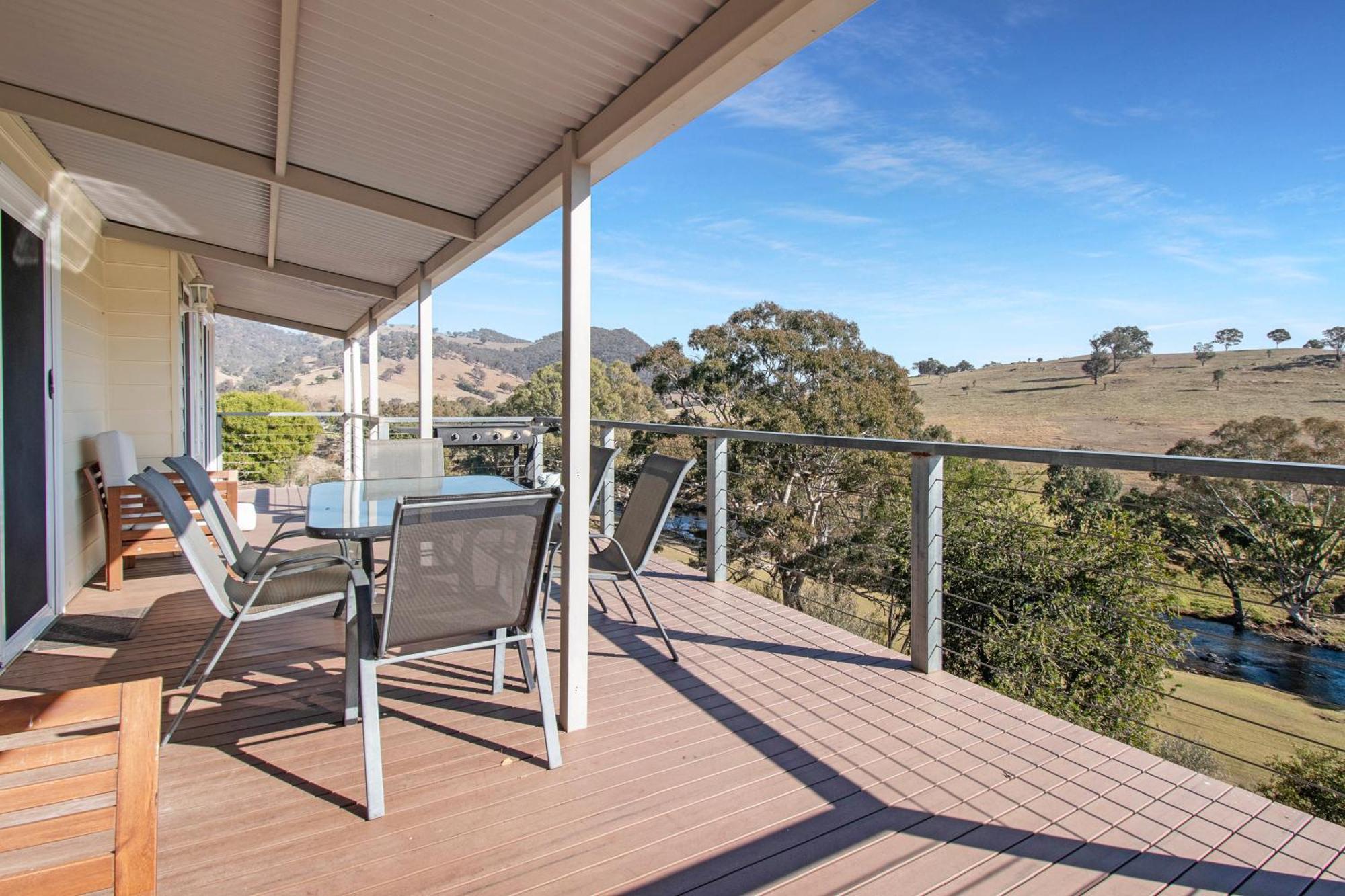 Elm Cottage Tumut Luaran gambar