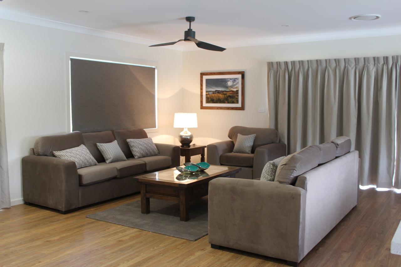 Elm Cottage Tumut Luaran gambar